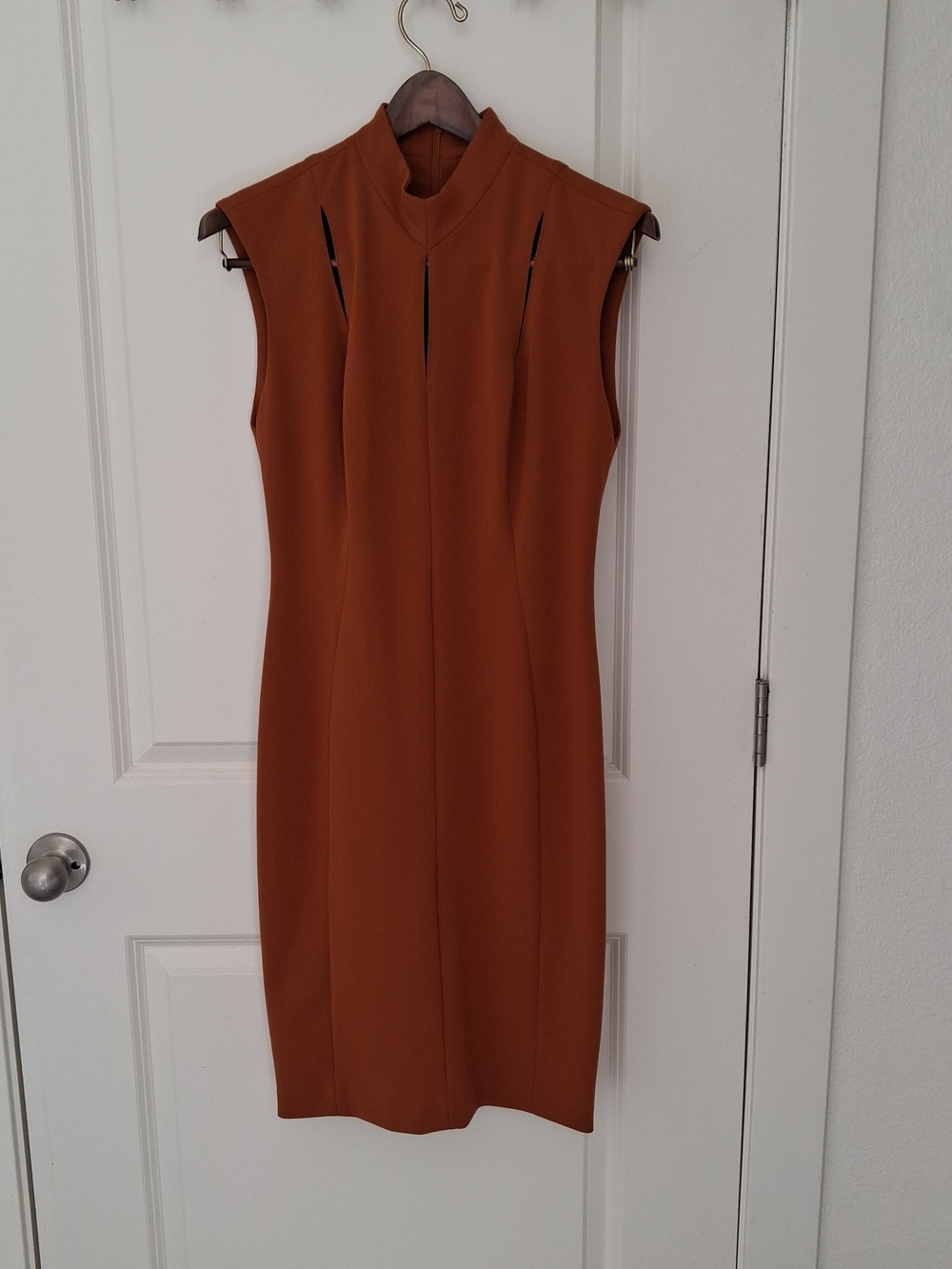 Calvin Klein Sleeveless Midi Dress in Rust Orange - Picture 2 of 4
